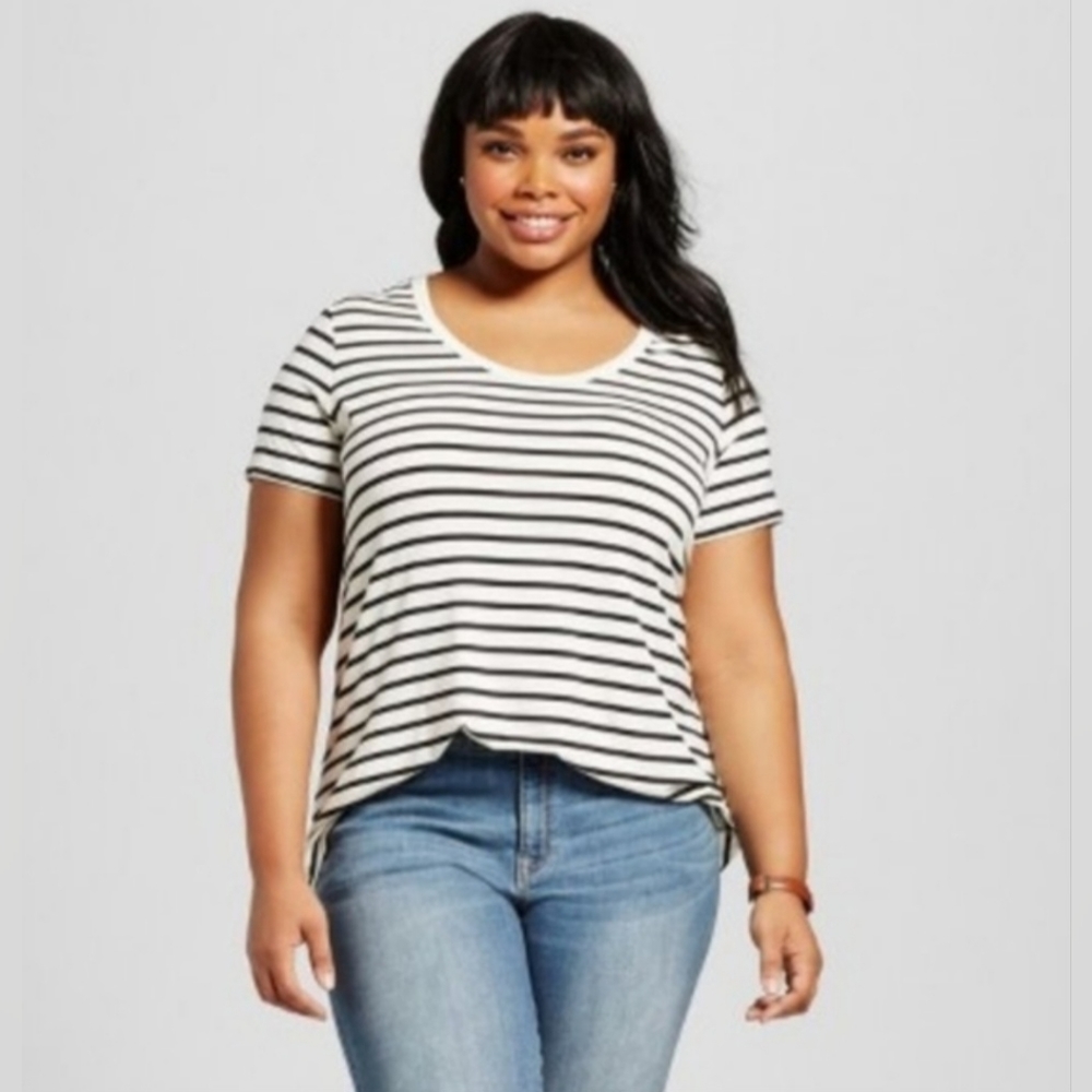 Ava & Viv Crewneck Striped Top